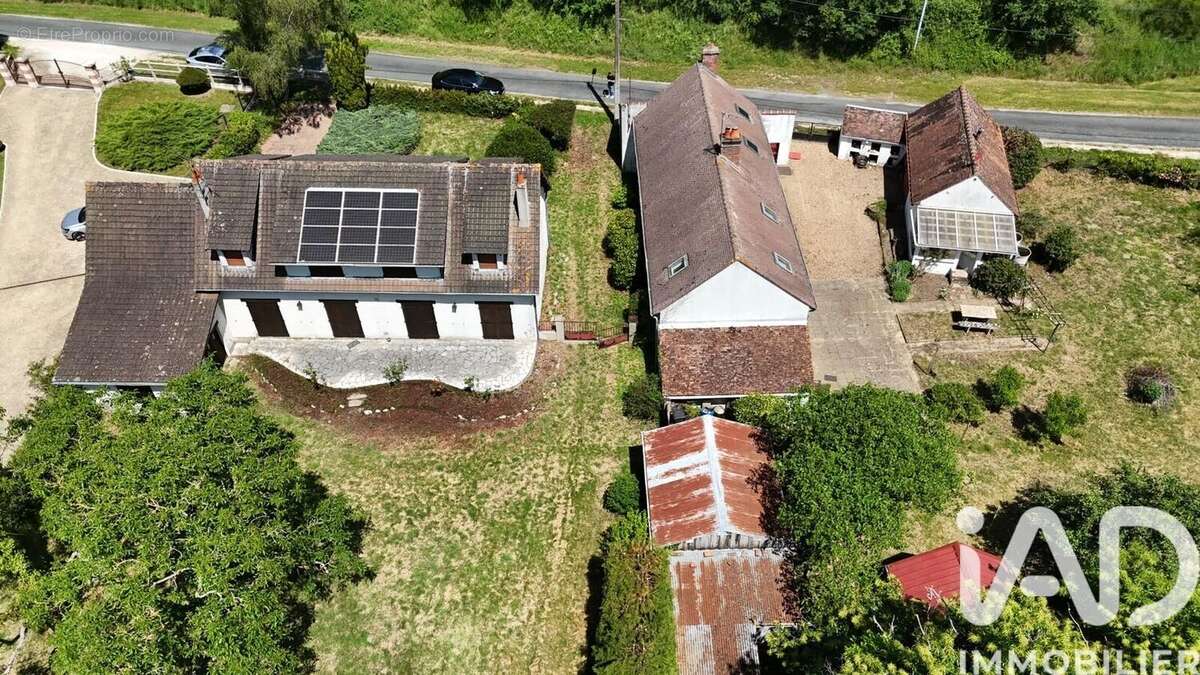 Photo 6 - Maison à LES BORDES