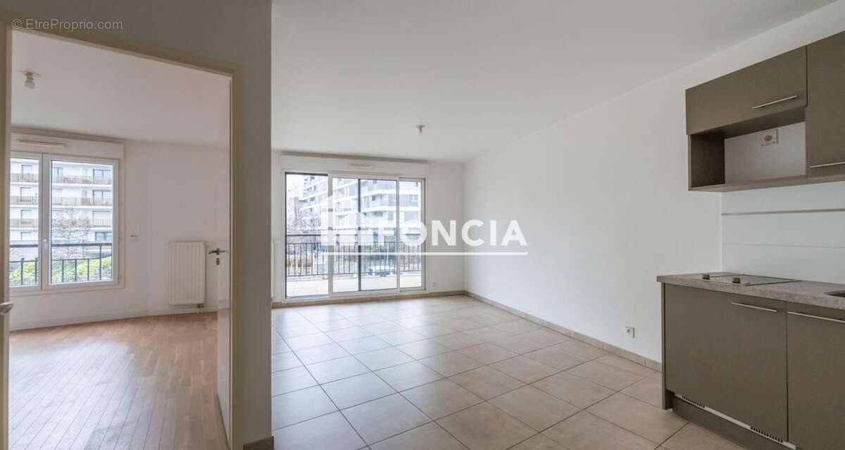 Appartement à MONTROUGE