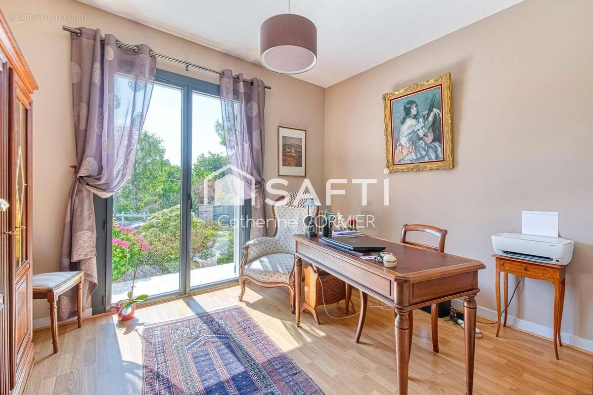 Photo 8 - Maison à AVRILLE