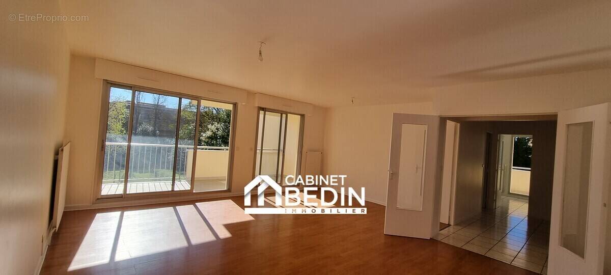 Appartement à BORDEAUX