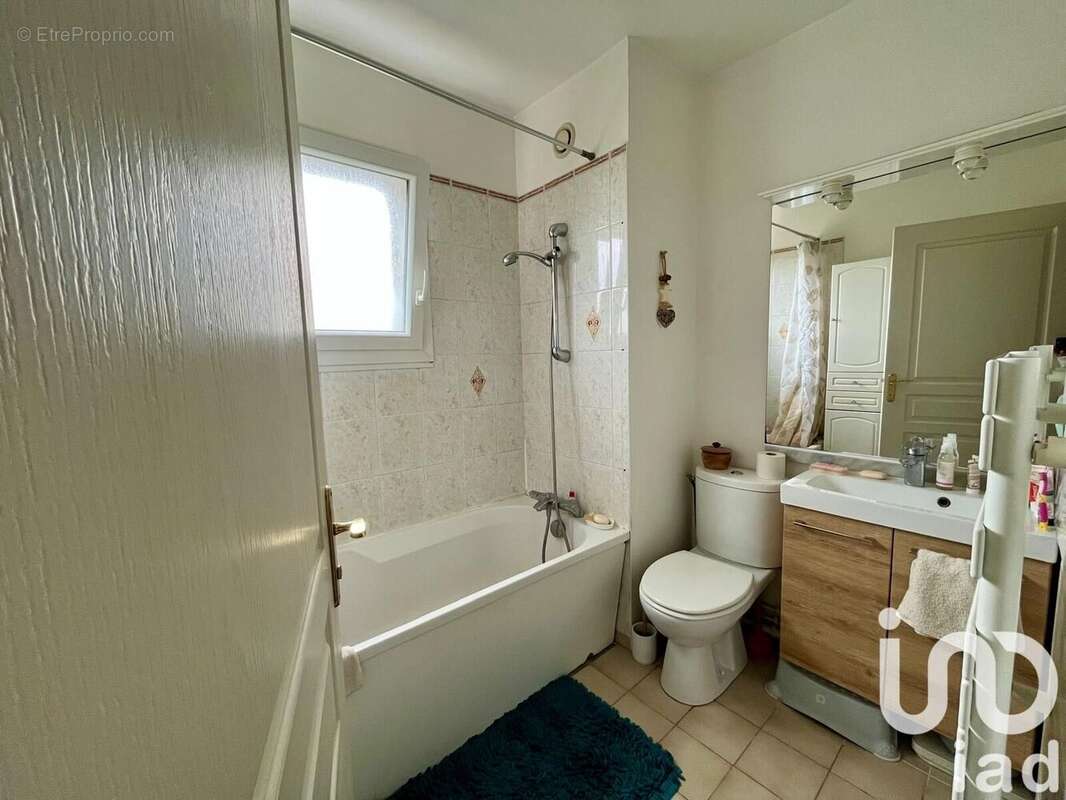 Photo 8 - Appartement à MONTIGNY-LE-BRETONNEUX