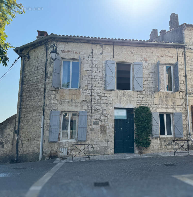 Maison à LAUZERTE