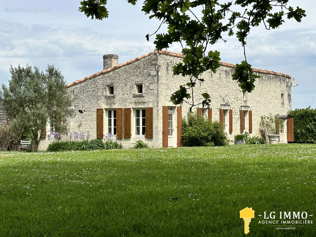 Maison à FLOIRAC