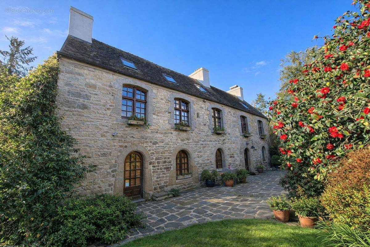 Maison à PLOUEZOC'H