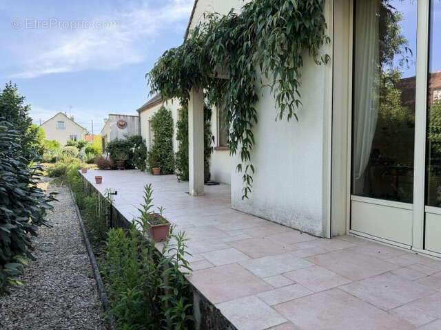 Maison à CHECY