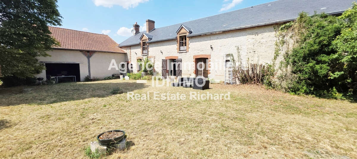 Maison à BEAUMONT-DU-GATINAIS