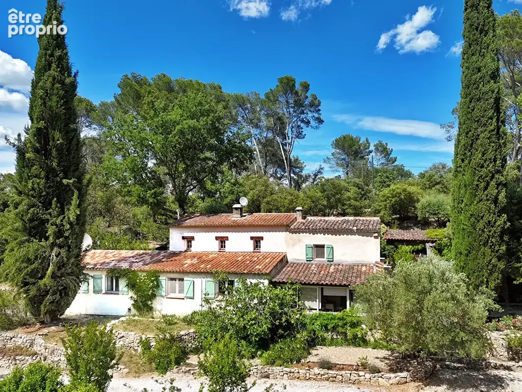 LORGUES: maison de charme et caractère 4 chambres, 4500 m² de parc avec piscine - photo 2