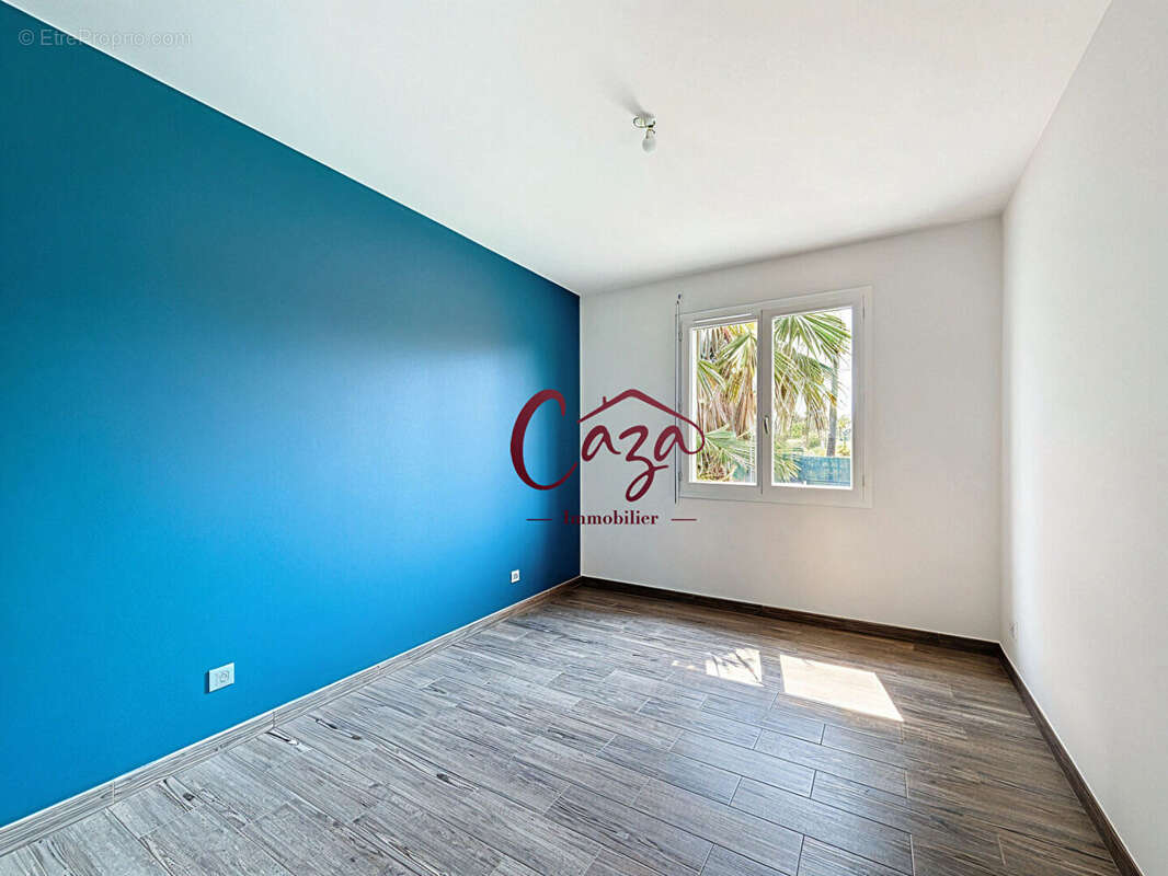 Maison à CAMBLANES-ET-MEYNAC