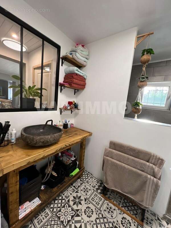 vasque - Maison à RUMAUCOURT