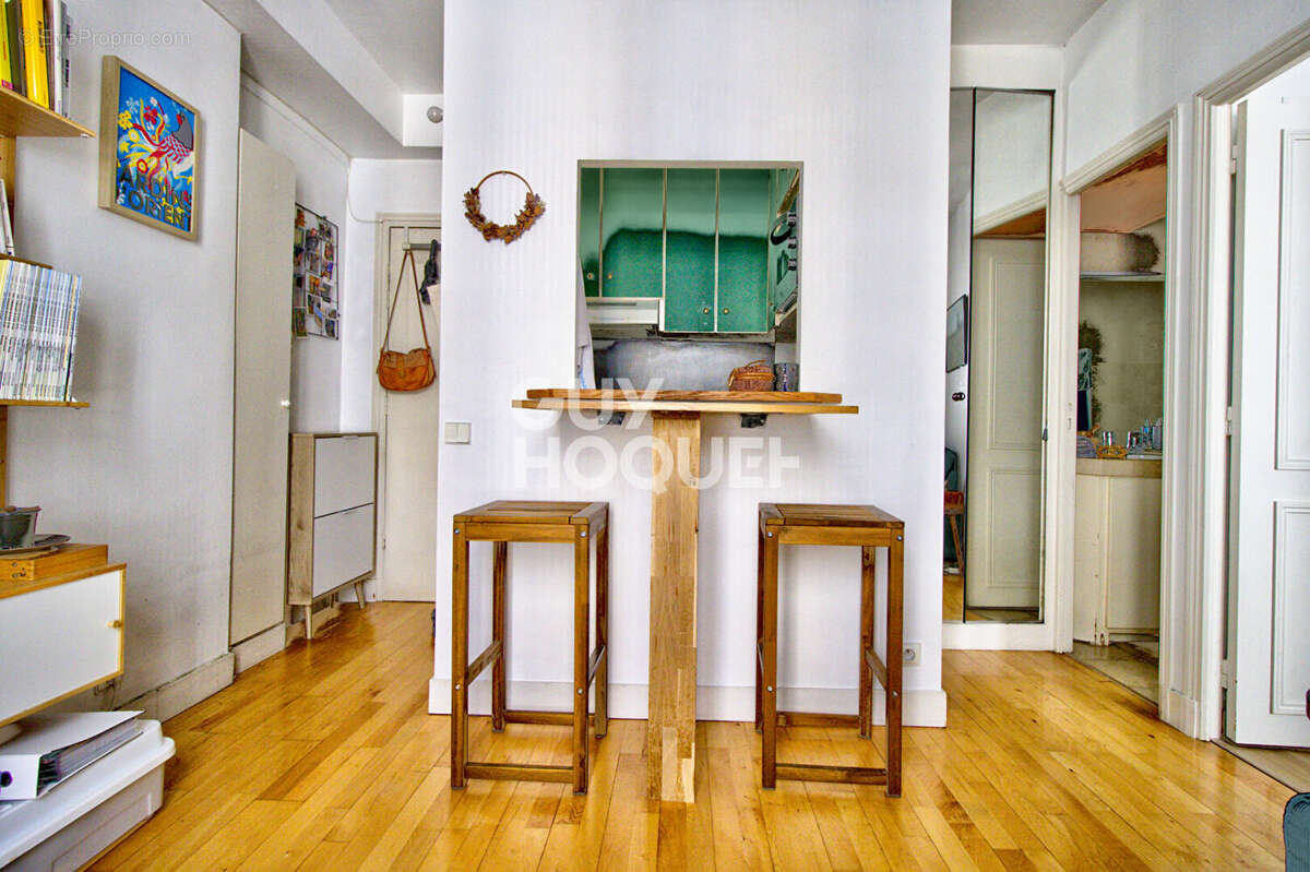 Appartement à PARIS-20E