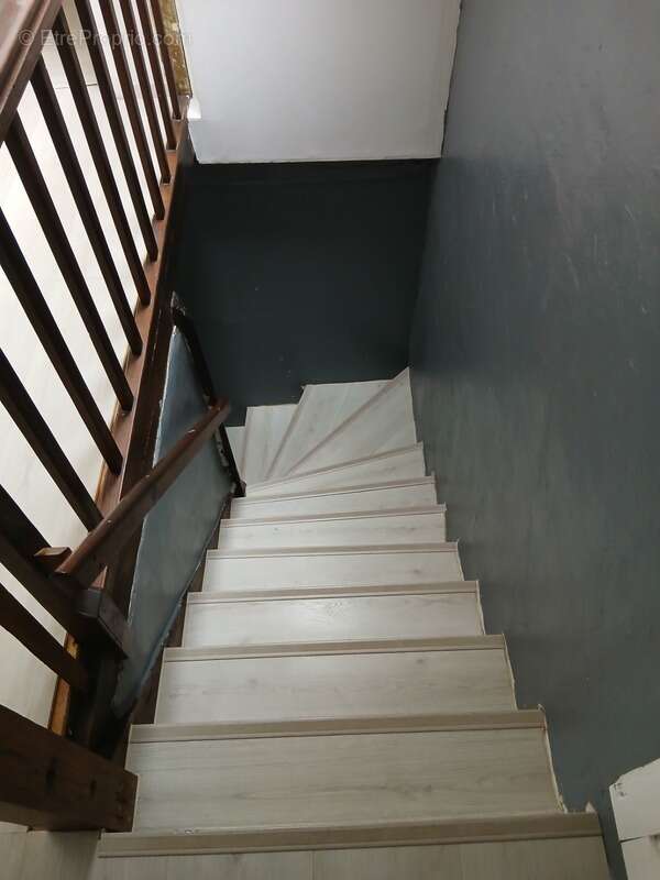 Maison à SAINT-LEOPARDIN-D'AUGY