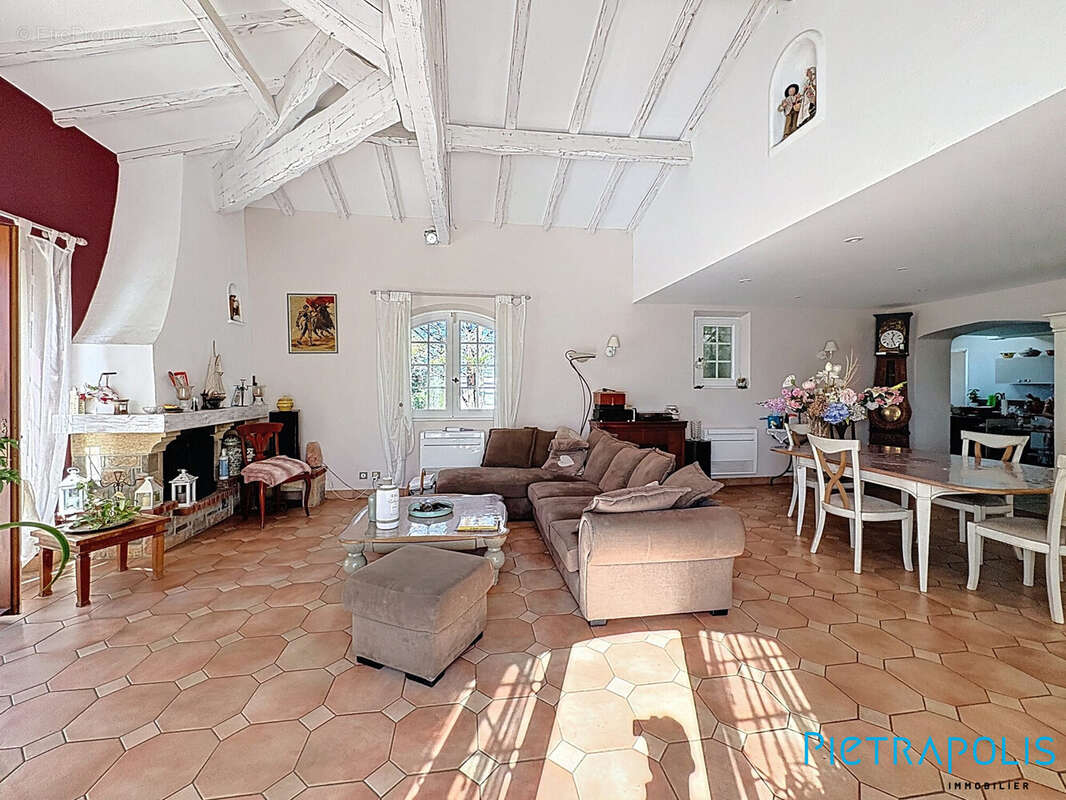 Maison à BALARUC-LE-VIEUX