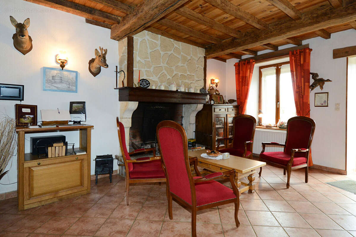 Maison à GIRONDELLE