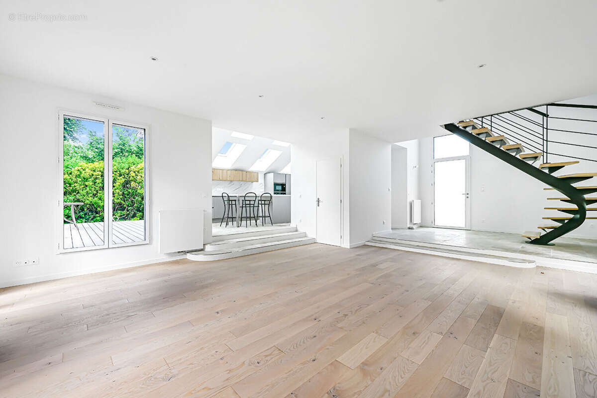 Maison à RUEIL-MALMAISON