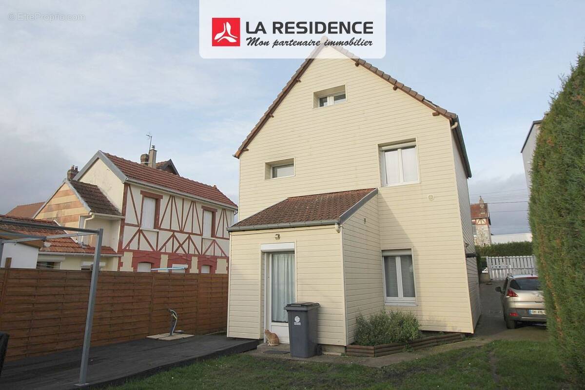 Maison à LE PETIT-QUEVILLY