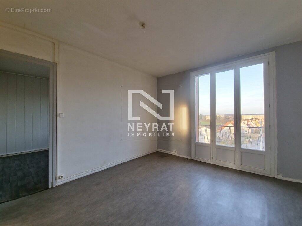Appartement à DIGOIN