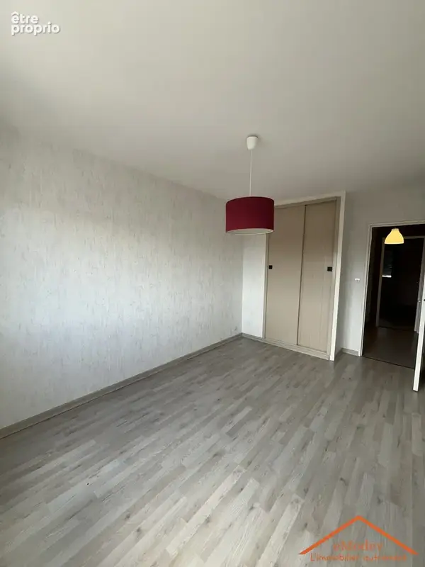 Appartement 4 pièces 82 m² à vendre à Golbey (88190) - photo 9
