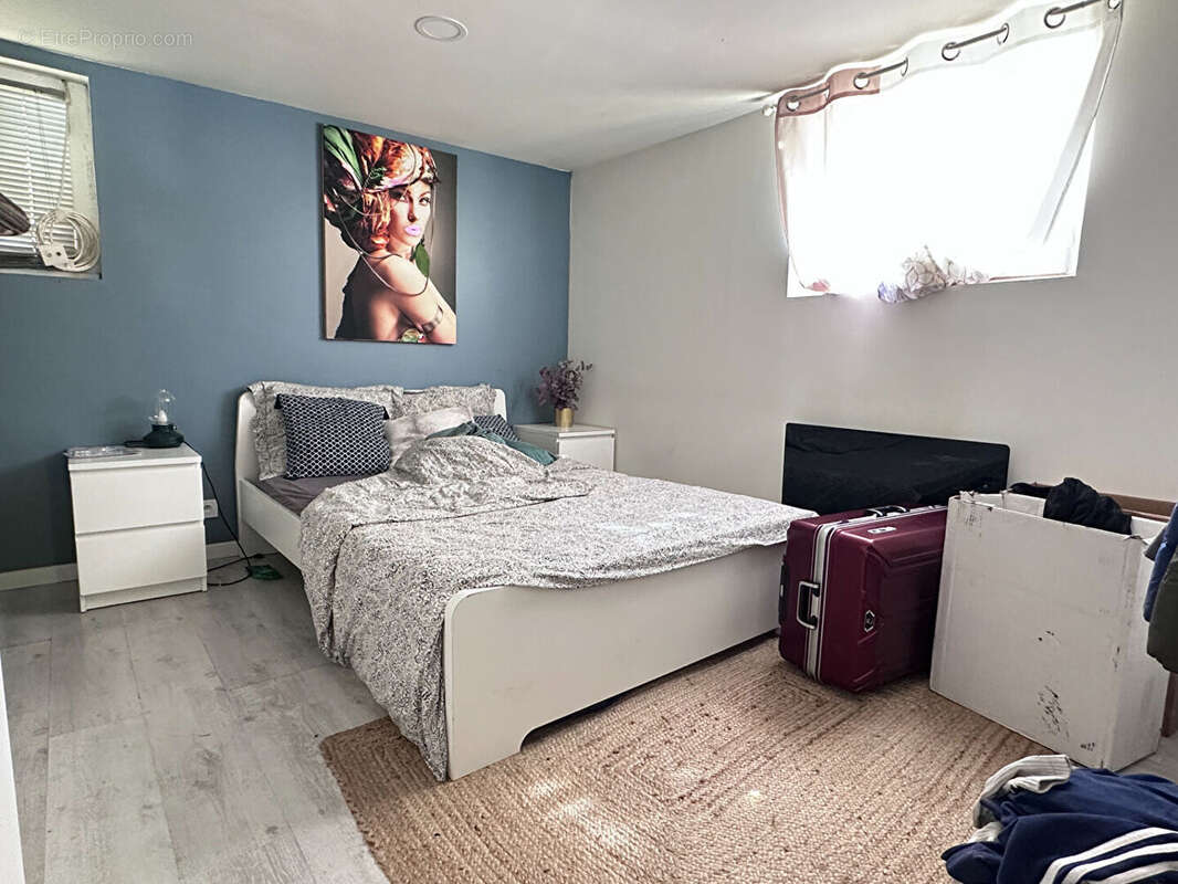 Immeuble de rapport ou maison familiale 240 m2 - 4 logements à La Couronne - photo 6