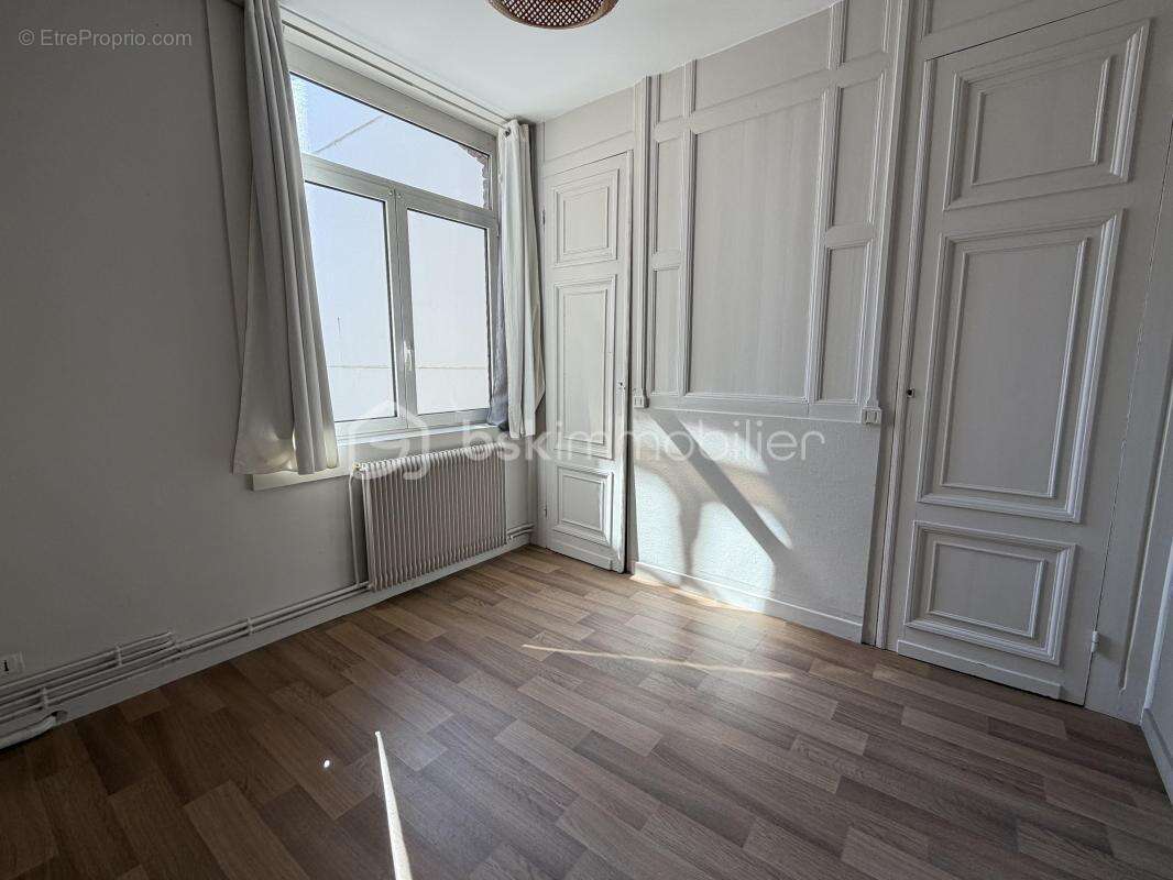 Appartement à LA MADELEINE