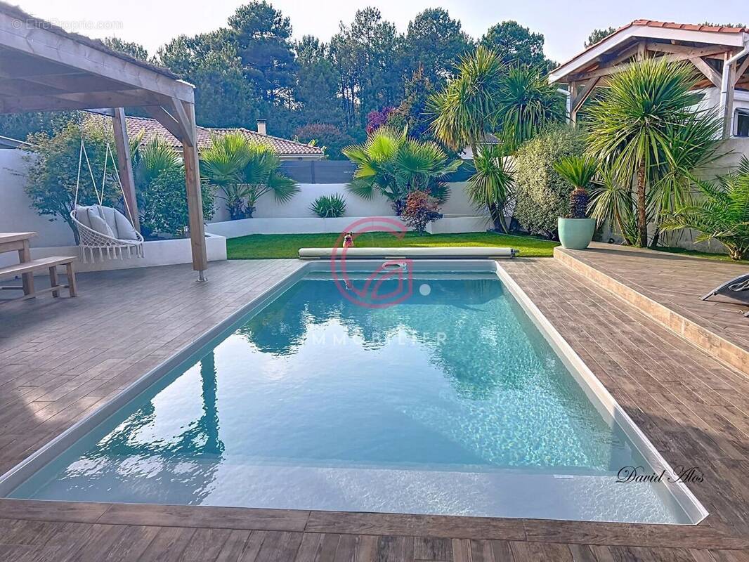 Maison à PARENTIS-EN-BORN