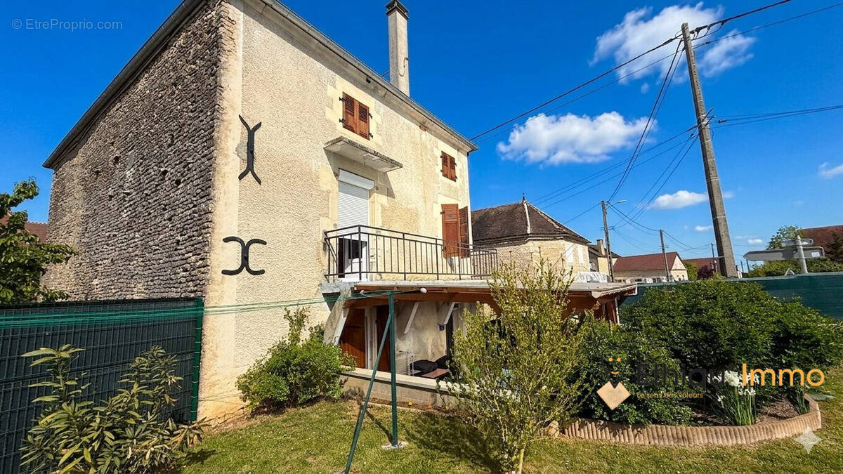 Maison à PUITS-ET-NUISEMENT