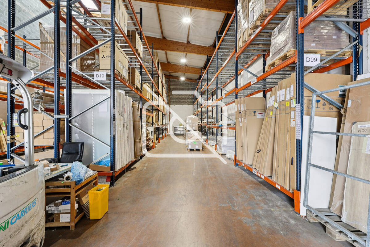 Commerce à EMERAINVILLE