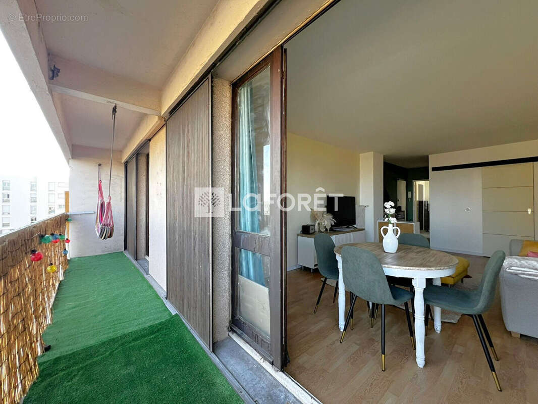 Appartement à COLOMIERS