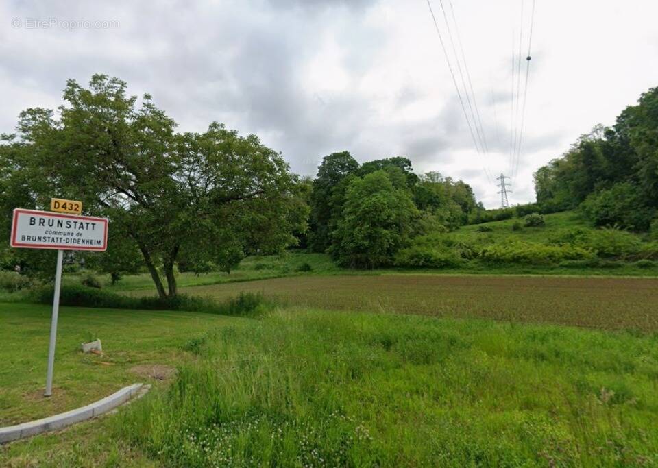 Terrain à BRUNSTATT
