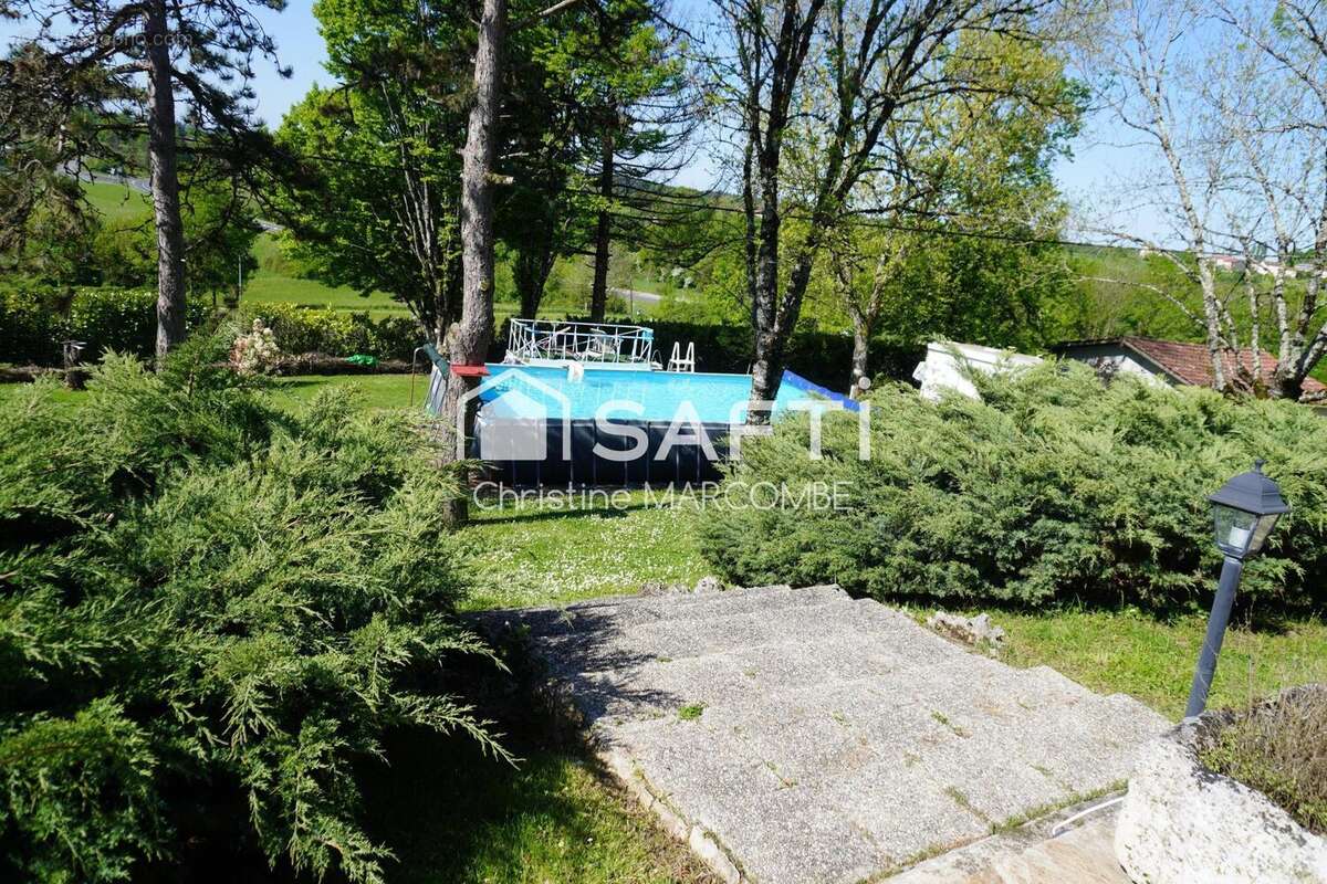 Photo 2 - Maison à THIVIERS