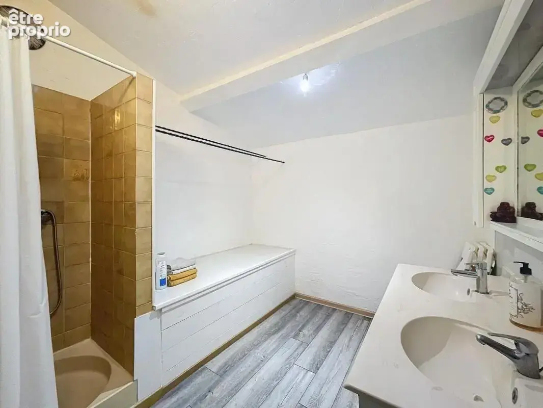 Immeuble de rapport à Avignon : 3 logements loués - photo 6