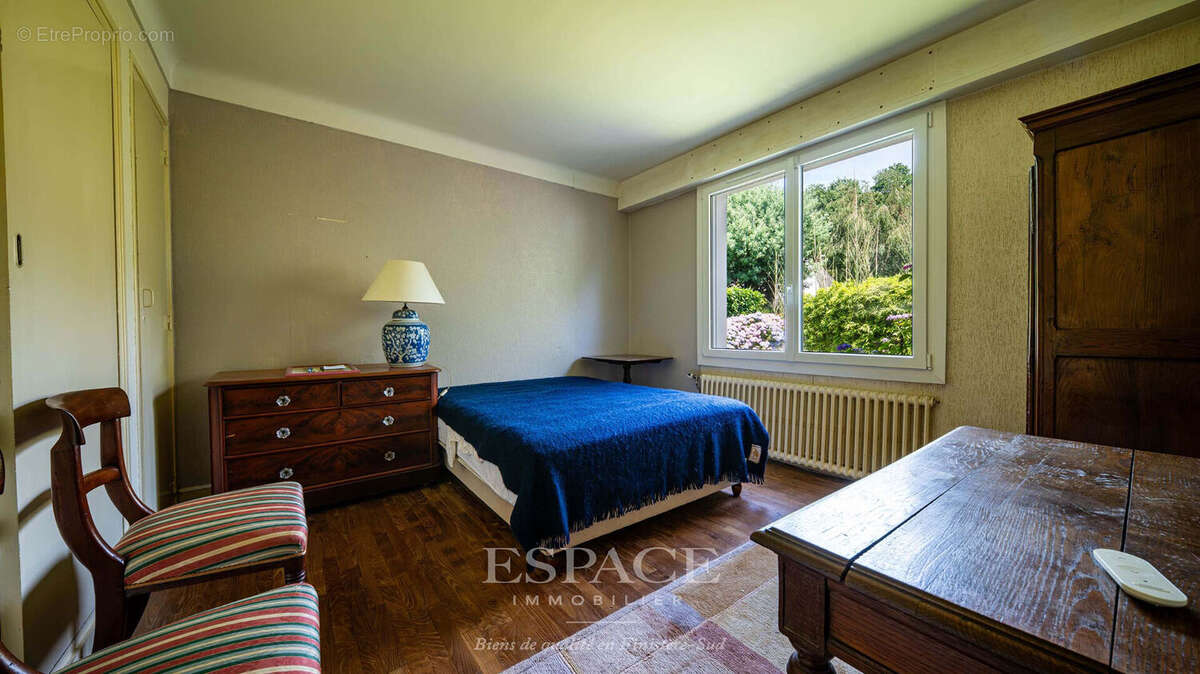 Entre golf, plage, Port et bourg à pied ? une adresse rare à personnaliser - photo 14