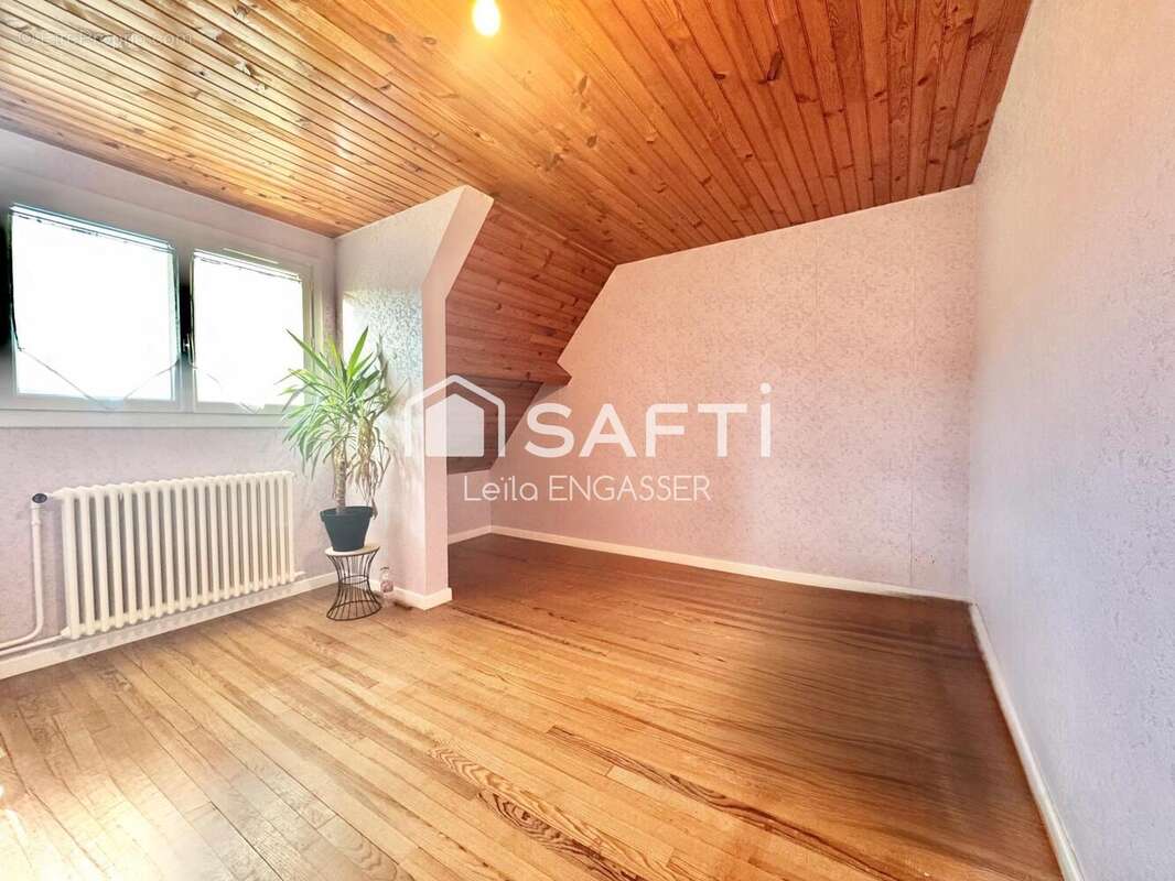Photo 5 - Maison à IVRY-LA-BATAILLE