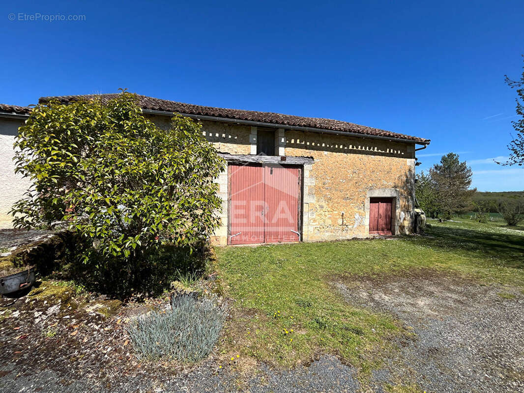 Maison à SORGES