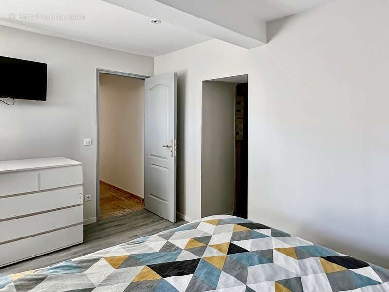 Dpt Gers (32), à vendre LANNEPAX maison P5 de 168 m² - Terrain de 656,00 m² - Plain pied - photo 5