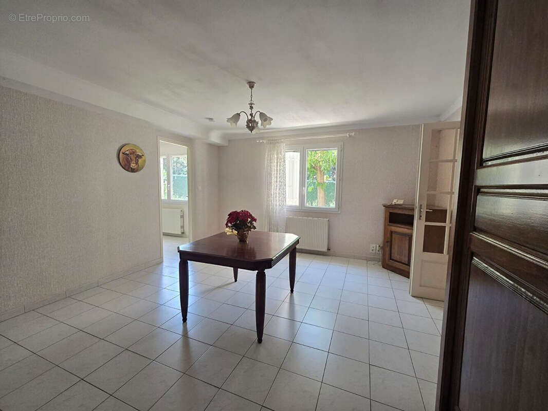 Maison Familiale Montfrin, terrain 940m2 - photo 14