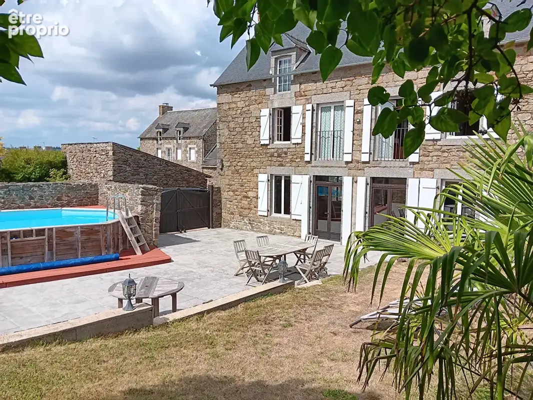 Maison  5 pièce(s) 138 m2 - photo 2
