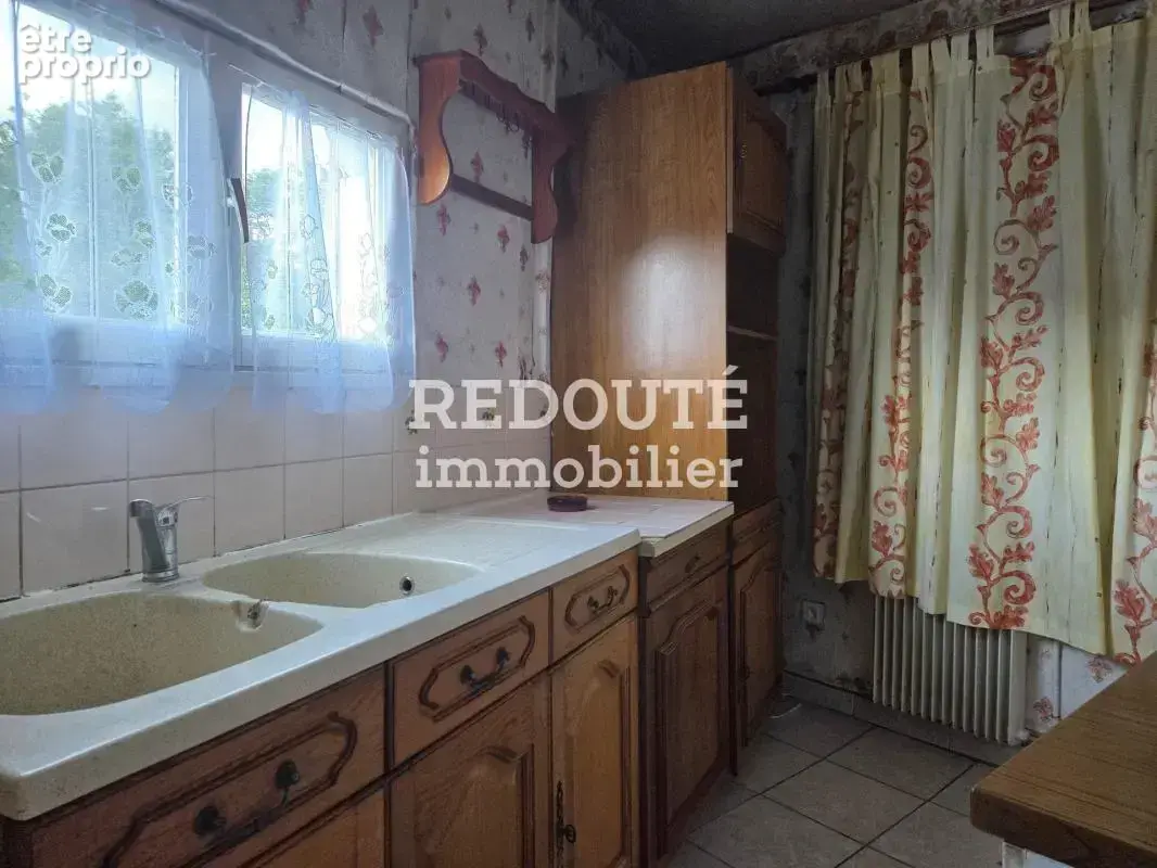 Maison de charme à rénover – 153 m² à Givron - photo 3