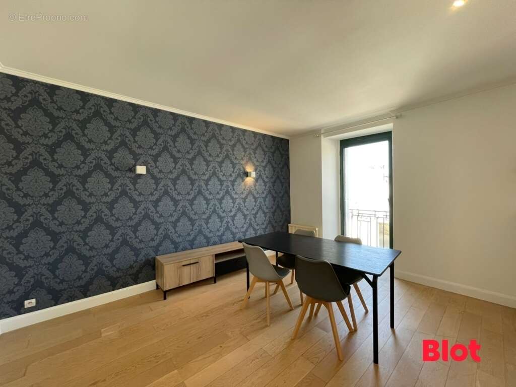 Appartement à BAIN-DE-BRETAGNE
