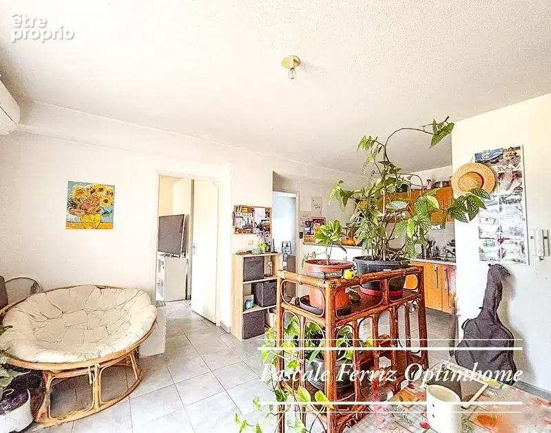 MARTRES-TOLOSANE (31220) INVESTISSEMENT LOCATIF – T3 - 52m² - VENDU LOUÉ avec terrasse, piscine et parking - photo 4