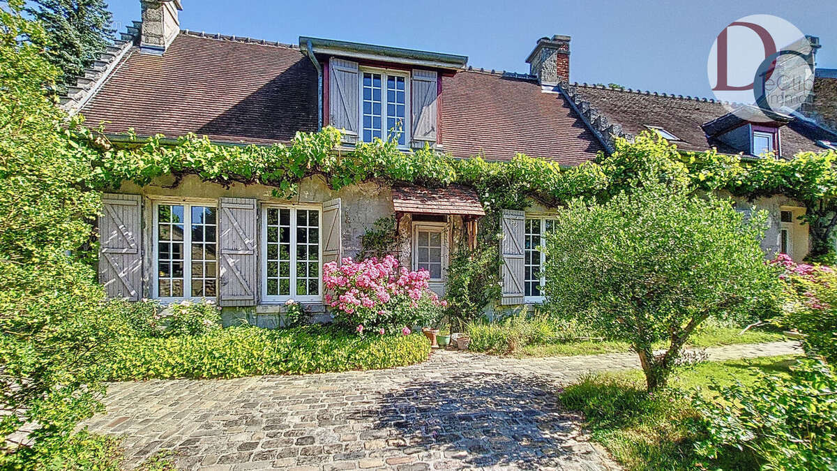 Photo 2 - Maison à COMPIEGNE