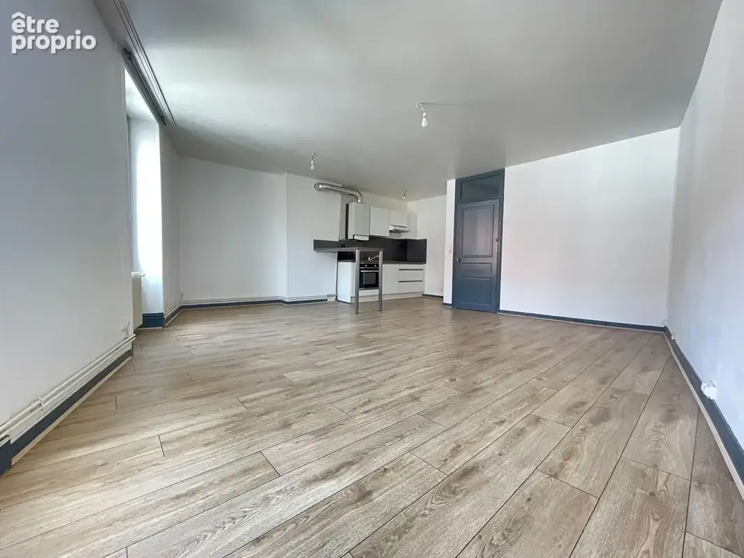 Appartement Lons-Le-Saunier / 2 pièces / 1 chambre / balcon 62.73 m² - photo 2