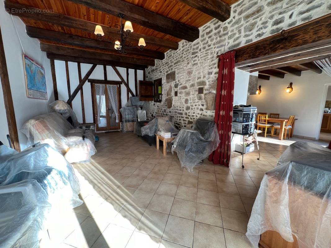 À saisir L’environnement et le charme de cette maison à la campa - photo 2