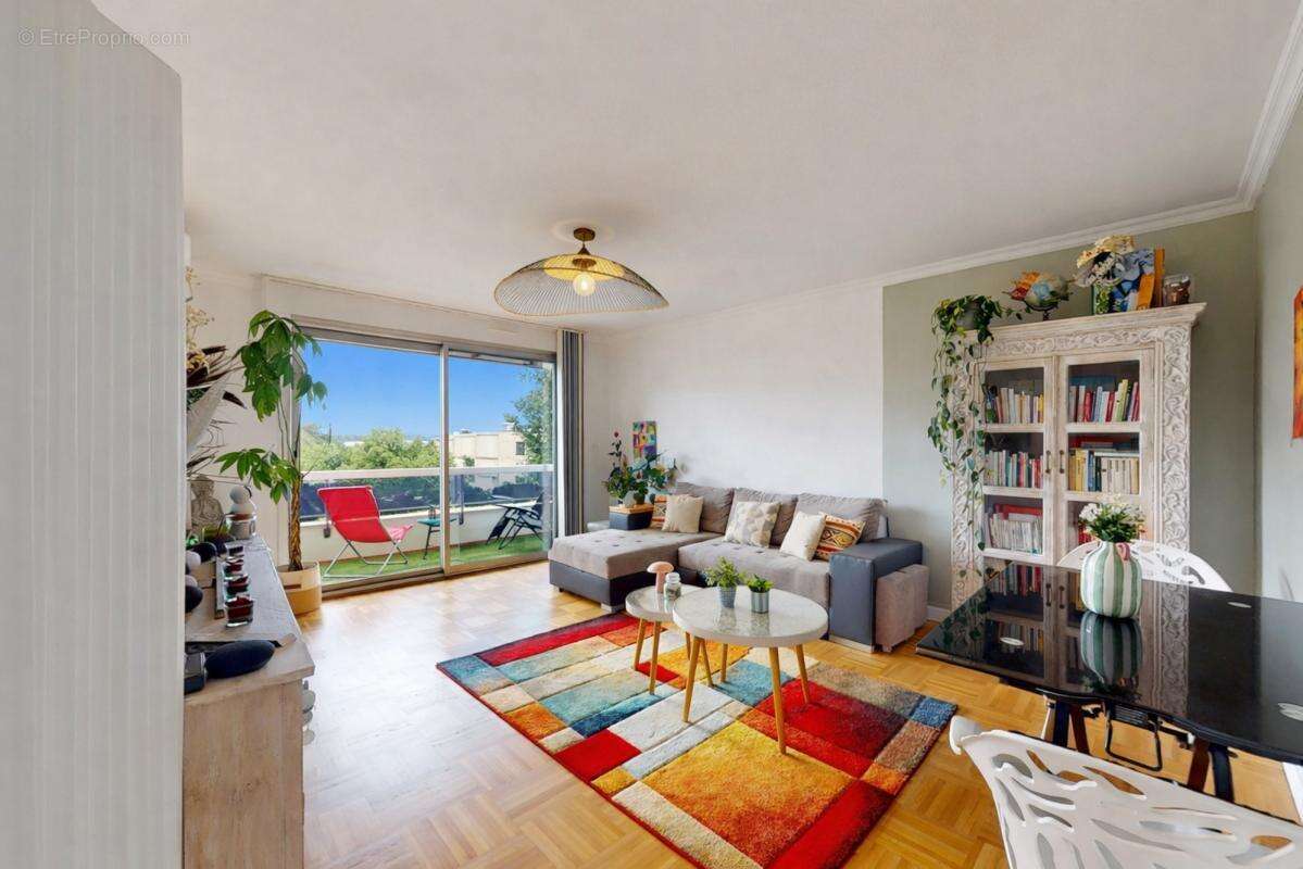 Appartement à CALUIRE-ET-CUIRE