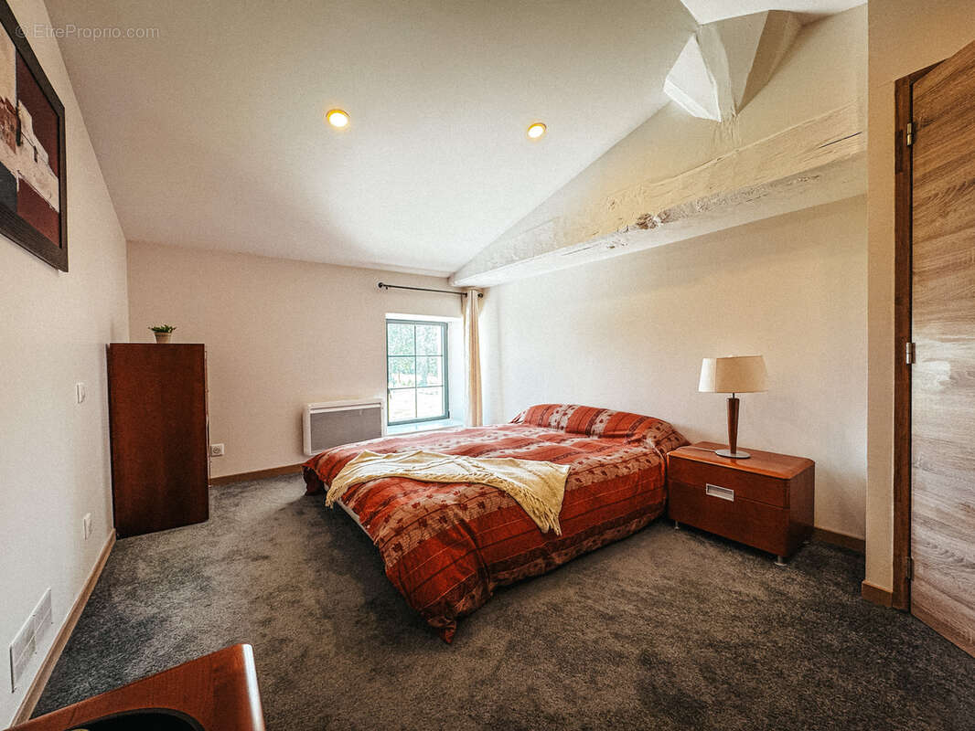 Maison à CHALLIGNAC