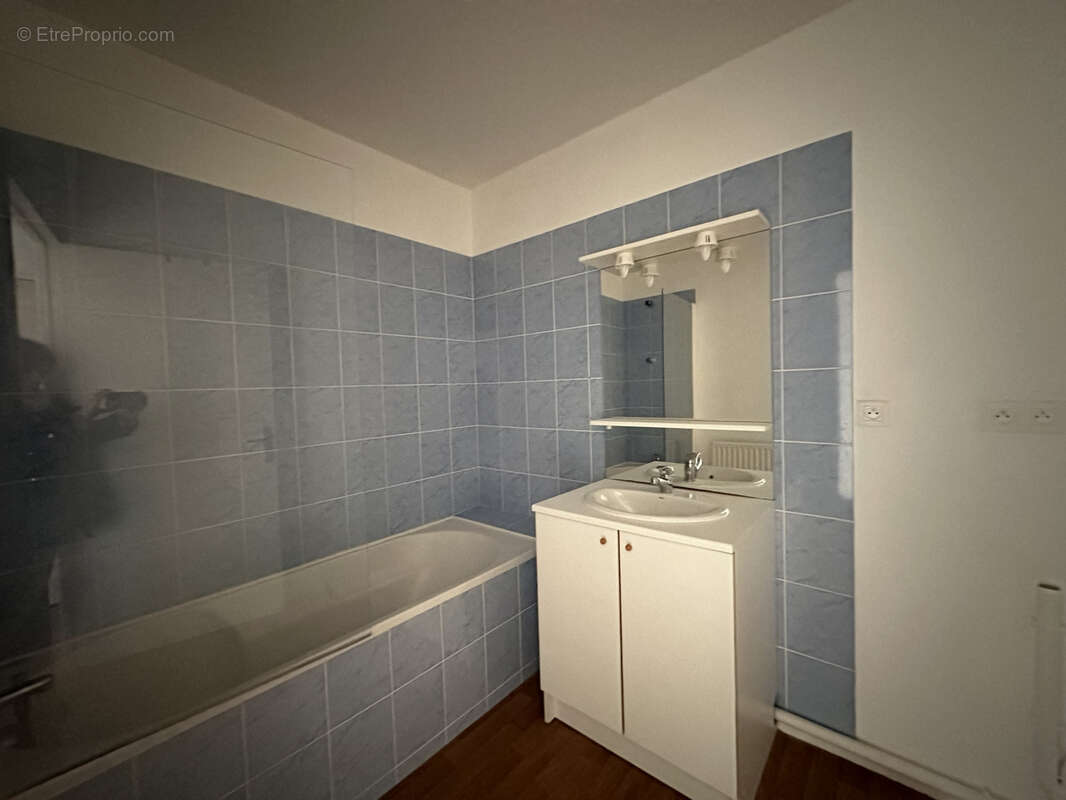 Appartement à SAINT-JACQUES-DE-LA-LANDE