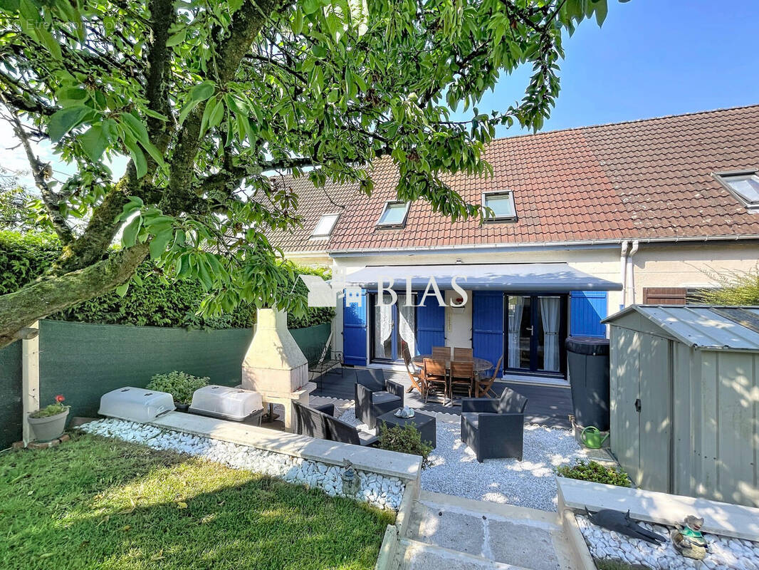 Maison à LE TRAIT