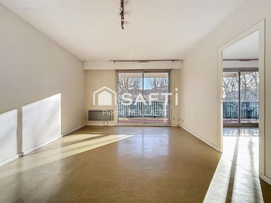 Photo 3 - Appartement à ROMANS-SUR-ISERE