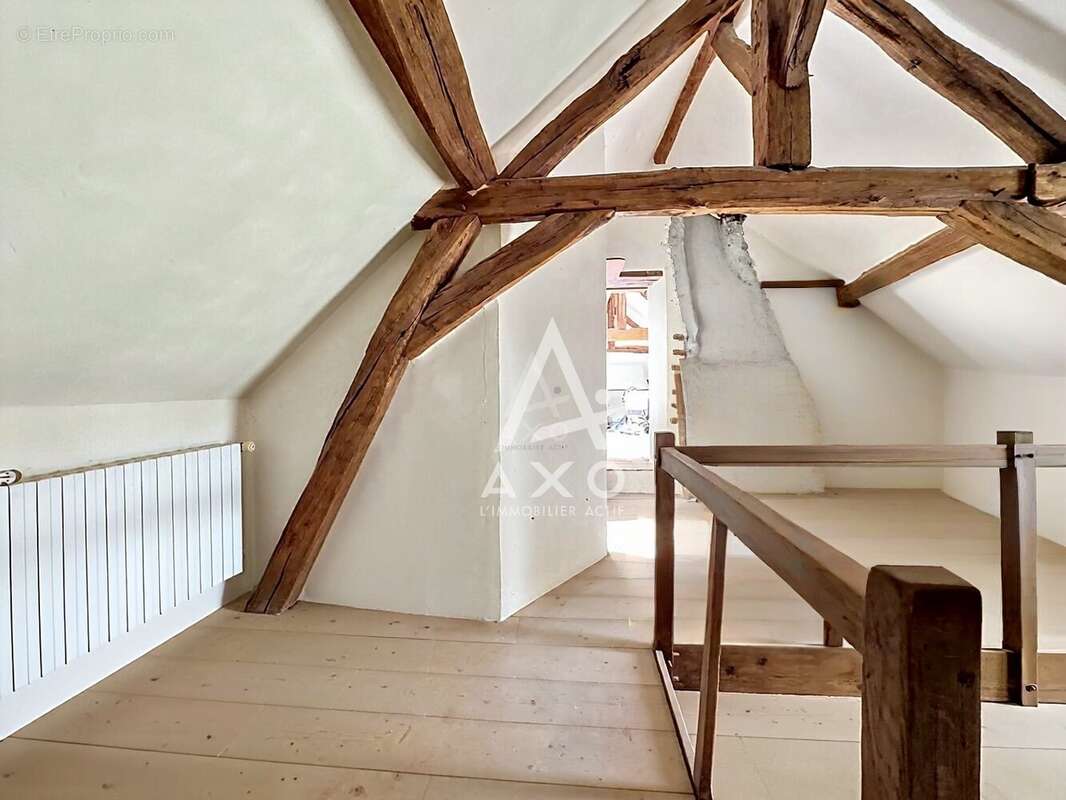 Maison à GUILLY