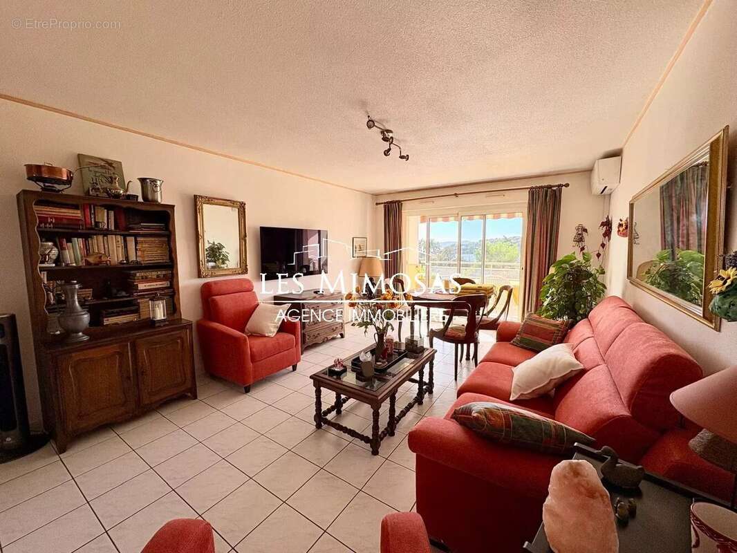 Appartement à SAINT-RAPHAEL