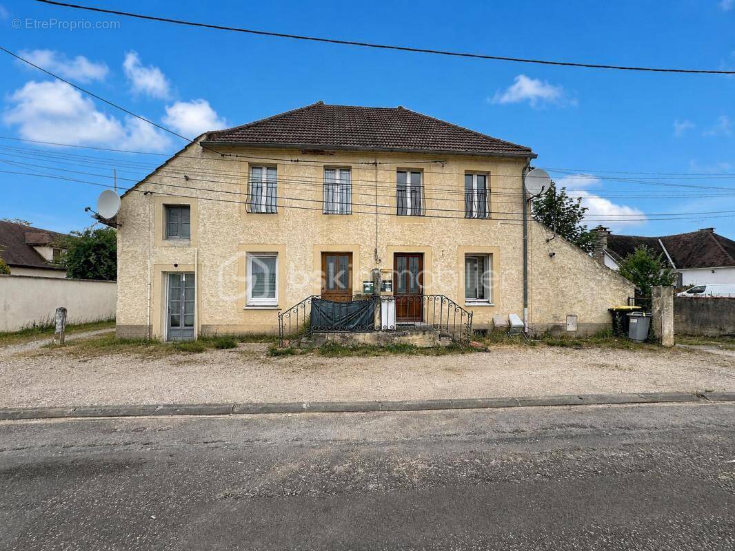 Appartement à LOSNE